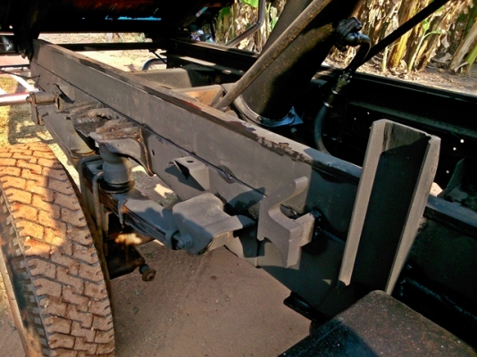 ISUZU 4 ล้อ+ดั๊มพ์+เกียร์สโลว์กลาง4wd เครื่อง 100 โฟ