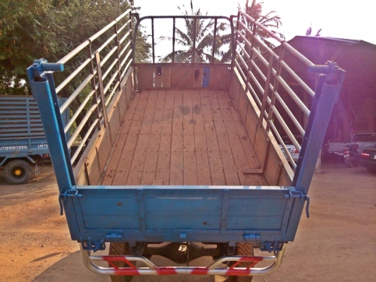 ISUZU 4 ล้อ+ดั๊มพ์+เกียร์สโลว์กลาง4wd เครื่อง 100 โฟ