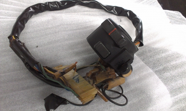 สวิทแฮนด์ซ้าย และประกับเร่ง MTX สวิทแฮนด์ซ้าย และประกับเร่ง MTX