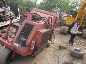 แจ้งครับ - จัดส่งให้แล้วนะครับ รถทำความสะอาด ดูดฝุ่น กวาดถนน เก็บกวาด SWEEPER CAR  : 303 IJ52T พร้อมใช้งาน