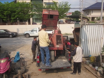 แจ้งครับ - จัดส่งให้แล้วนะครับ รถทำความสะอาด ดูดฝุ่น กวาดถนน เก็บกวาด SWEEPER CAR  : 303 IJ52T พร้อมใช้งาน