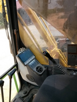 ขายด่วนKOMATSU PC200-8 2900ชม.เอกสารเล่มทะเบียนราคาเบาๆโทร0843923995