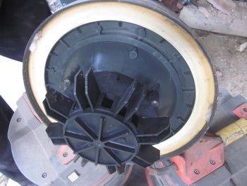 เครื่องดูดฝุ่น SOTECO มือสองญี่ปุ่น พร้อมใช้งานครับ วีดีโอ การทำงานจะตามมาครับ = ราคา 2,000 บาท/ ตัว