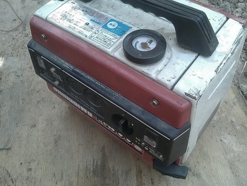 ตามคำเรียกร้องลูกค้าครับ - ขอภาพ เครื่องปั่นไฟ ตัวเล็ก SHINDAIWA: EG 500 หลายๆมุม แถมวีดีโอตามมาทีหลังครับ