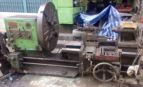 ขายเครื่องกลึง6ฟุตหนักของญี่ปุ่นยี้ห้อFujiเหวี่ยงได้1.4เมตรหัวจับ40นี้วครับ