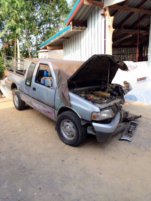 ขายซากISUZU หน้าหนูปี 95 AUTO เครื่องไม่โดน ทะเบียนเต็ม ขาย85,000 บาท 0892095791 บอย ขายซากISUZU หน้าหนูปี 95 AUTO เครื่องไม่โดน ทะเบียนเต็ม ขาย85,000 บาท 0892095791 บอย