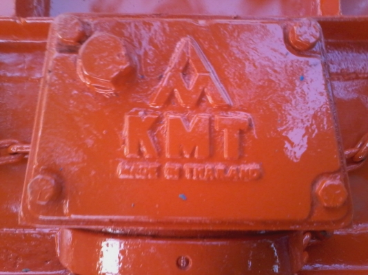 ขายเครื่องตัดหญ้ารถไถใหญ่ยี่ห้อKMT ขายเครื่องตัดหญ้ารถไถใหญ่ยี่ห้อKMT