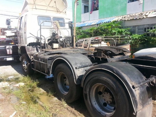 ขายหัวลากHINOประกอบหัวสิงห์ไฮเทคพร้องหางพื้นเรียบ 2 เพลา