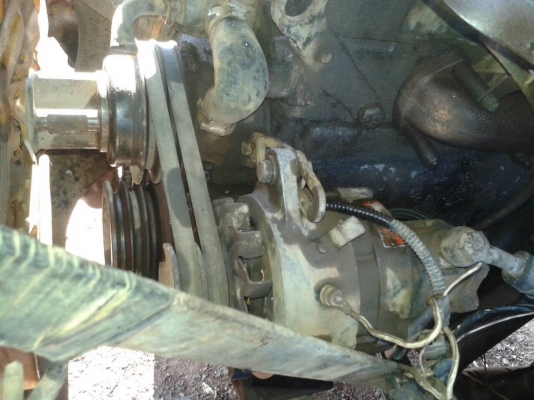 ขาย 10 ล้อหัวยาว เพลาเดียว ช่วงล่างใหญ่  เครื่อง 6BD1 165 แรงม้า คัสซีสวยตลอดเส้น สโลว์อินเตอร์ ทะเบียนเต็มพร้อมโอนครับ