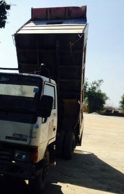 ขายด่วนครับ 6ล้อดั้ม MITSUBISHI CANTER 115 ยาง 750 .รถสวยพร้อมใช้ครับ  เอกสารก็พร้อมนะ