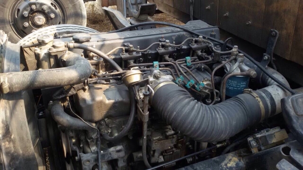 ขายรถบรรทุกหกล้อ NPR66L เครื่อง 145 แรง กระบะคาร์โก้ ทะเบียนพร้อม