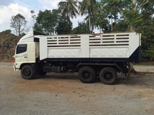 ขายรถ10ล้อดั้มพ์ HINO FM8JNLD เครื่อง 251 แรงม้า ซีรี500 ปี51 สนใจโทร 081-970-1072