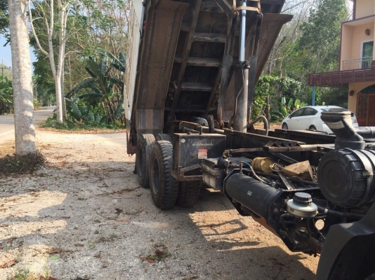ขายรถ10ล้อดั้มพ์ HINO FM8JNLD เครื่อง 251 แรงม้า ซีรี500 ปี51 สนใจโทร 081-970-1072
