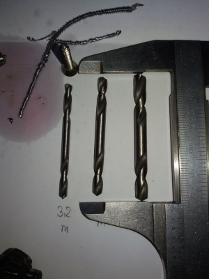 ดอกสว่าน 2 หัว ใช้สำหรับงานเจาะรูรีเวท เจาะ เหล็ก ไม้ พลาสติก อลูมิเนียม ชุด 3 ดอก