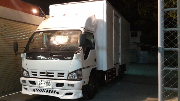 NQR 175 ปี 51  ยาว 5.5 เมตร หาใช้ไม่ผิดหวัง