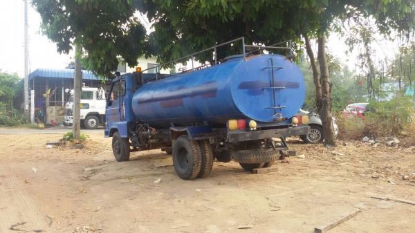 ขาย( รถบรรทุกน้ำ 6ล้อ สภาพดี พร้อมใช้งาน