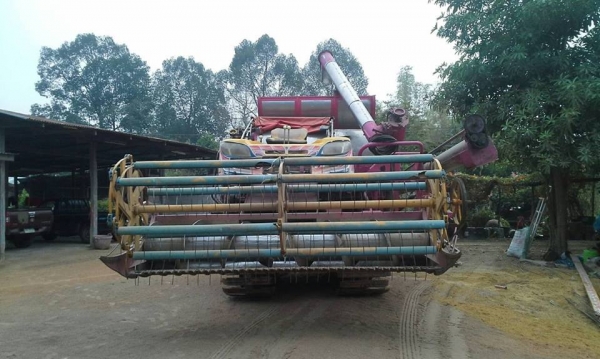 ขายรถเกี่ยวข้าว เกษตรพัฒนา195 ซุปเปอร์ไวไฟ โซ่เปลี่ยนใหม่ เครื่องดีสภาพร้อมลุยงาน ขายรถเกี่ยวข้าว เกษตรพัฒนา195 ซุปเปอร์ไวไฟ โซ่เปลี่ยนใหม่ เครื่องดีสภาพร้อมลุยงาน