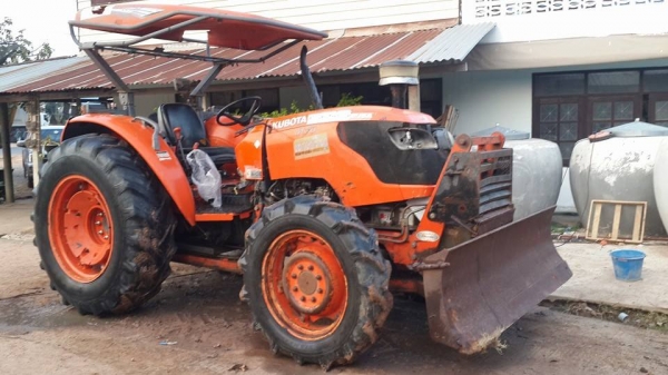 ขายรถไถKUBOTA 4WD 7040เอกสารเล่มทะเบียน 4×4สภาพเครื่องดี ปั๊มดีใช้งานได้ปกติ ขายรถไถKUBOTA 4WD 7040เอกสารเล่มทะเบียน 4×4สภาพเครื่องดี ปั๊มดีใช้งานได้ปกติ