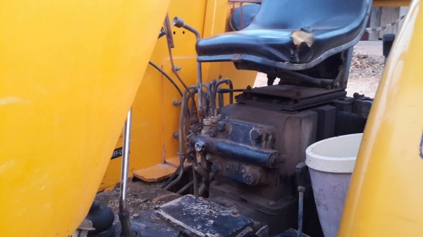 ขายรถไถ ทะเลทอง สภาพสวย55แรง 4×4 อุปกรณ์ครบ เอกสารเล่มทะเบียน เครื่องดีพร้อมใช้งาน ขายรถไถ ทะเลทอง สภาพสวย55แรง 4×4 อุปกรณ์ครบ เอกสารเล่มทะเบียน เครื่องดีพร้อมใช้งาน