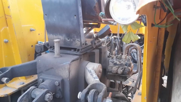 ขายรถไถ ทะเลทอง สภาพสวย55แรง 4×4 อุปกรณ์ครบ เอกสารเล่มทะเบียน เครื่องดีพร้อมใช้งาน ขายรถไถ ทะเลทอง สภาพสวย55แรง 4×4 อุปกรณ์ครบ เอกสารเล่มทะเบียน เครื่องดีพร้อมใช้งาน