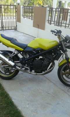 Suzuki  Bandit  250cc.  ทะเบียนแท้ พร้อมโอน ไม่ขาดต่อ