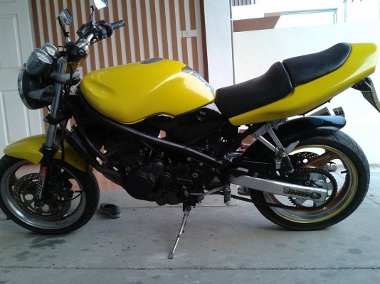 Suzuki  Bandit  250cc.  ทะเบียนแท้ พร้อมโอน ไม่ขาดต่อ