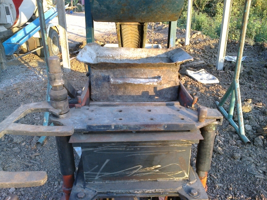 ขายเครื่องอัดอิฐบล็อก