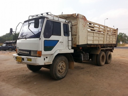 ขายดั้มMITSUBISHI FN527M-A เครื่อง6D16 พ.เพาเวอร์ เบรกทิฟฟี่ ภายในสวย แอร์เย็น 195แรง เครื่องดี แคชซีสวย สภาพพร้อมใช้งาน เอกสารพร้อมโอน จัดไฟแนนซ์ได้50 เงื่อนไขง่ายๆวันเดียวรับรถ สนใจโทร 090-8588220คุณนะ 093-3258446คุณบิวตี้ ID:narong498 หรือ www.truck.in