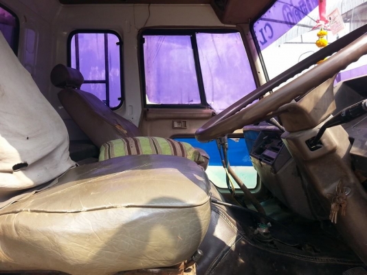 ขายดั้มMITSUBISHI FN527M-A เครื่อง6D16 พ.เพาเวอร์ เบรกทิฟฟี่ ภายในสวย แอร์เย็น 195แรง เครื่องดี แคชซีสวย สภาพพร้อมใช้งาน เอกสารพร้อมโอน จัดไฟแนนซ์ได้50 เงื่อนไขง่ายๆวันเดียวรับรถ สนใจโทร 090-8588220คุณนะ 093-3258446คุณบิวตี้ ID:narong498 หรือ www.truck.in