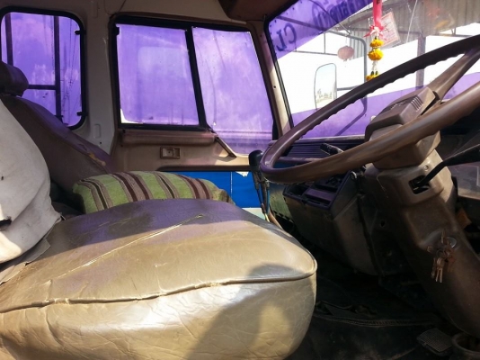 ขายดั้มMITSUBISHI FN527M-A เครื่อง6D16 พ.เพาเวอร์ เบรกทิฟฟี่ ภายในสวย แอร์เย็น 195แรง เครื่องดี แคชซีสวย สภาพพร้อมใช้งาน เอกสารพร้อมโอน จัดไฟแนนซ์ได้50 เงื่อนไขง่ายๆวันเดียวรับรถ สนใจโทร 090-8588220คุณนะ 093-3258446คุณบิวตี้ ID:narong498 หรือ www.truck.in