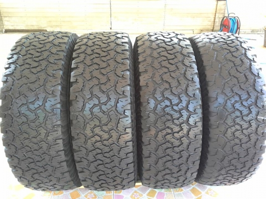 ขายครับเผื่อใครหาใช้อยู่ bf at  31/10.5/15 ดอก 8 มิล ทั้งชุด 3000 บาท