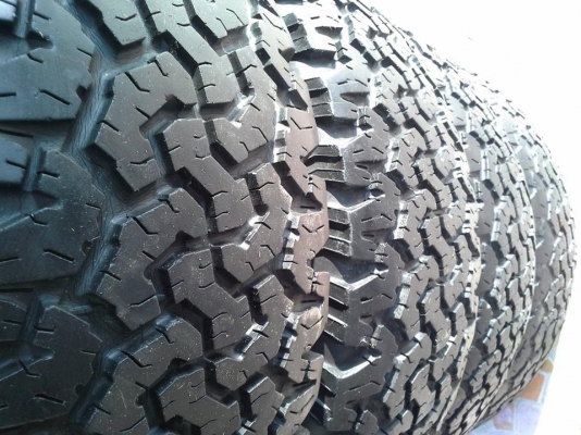 ขายครับเผื่อใครหาใช้อยู่ bf at  31/10.5/15 ดอก 8 มิล ทั้งชุด 3000 บาท