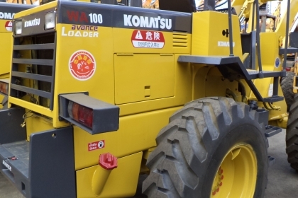 WA100-1-20705 รถตักKOMATSUตอนนี้รถจอดที่(นวนคร)ครับ WA100-1-20705 รถตักKOMATSUตอนนี้รถจอดที่(นวนคร)ครับ