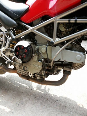 ขาย Ducati m900 IE 2001-02 ระบบหัวฉีด ประหยัดน้ำมันสุดๆ  อินวอย สรรพสามิตรแท้ รถสภาพตามรูป สีแดง สด ไม่มีตำหนิ มีครอบเบาะหลังให้  ท่อผ่าเสียงลั่นๆ สภาพเครื่องยังฟิต  รอบจัดจ้าน วิ่งทริปสบายๆ ไม่มีเยิ้ม สมบูรณ์มาก ได้ไปเติมน้ำมันขับยาวๆ ขอขายที่ 120000  ดู