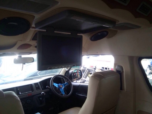 รตตู้. TOYOTA commuter. 2011 CNG.   แต่งวีไอพีสวยจัดโทร. 0922726669 ตันหยงค่ะ