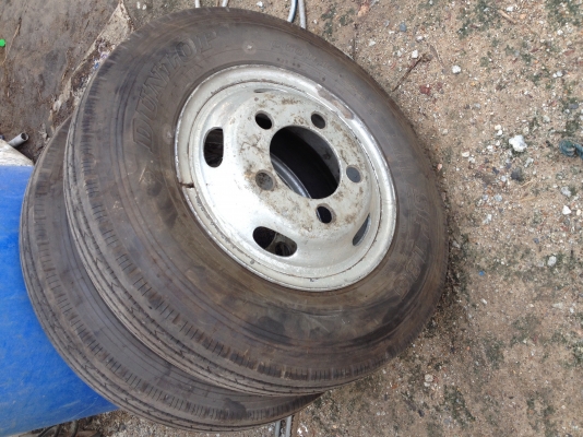 ขายยางเรเดี่ยนรถ6ล้อ