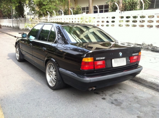 ขายรถBMW 525iA 2.4 โฉม E34 จดปี1999 ขายรถBMW 525iA 2.4 โฉม E34 จดปี1999