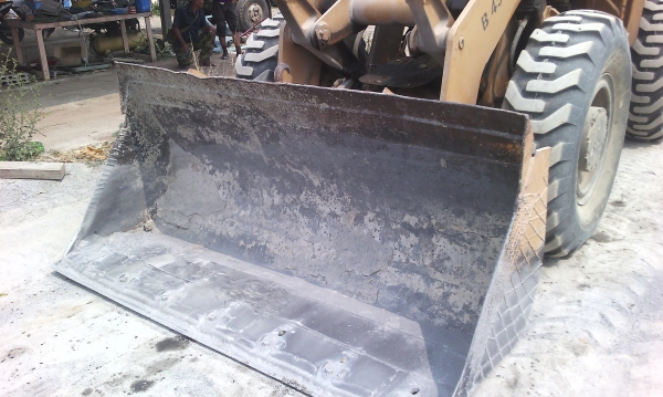 ขายด่นรถตักล้อยางCLARKรถสภาพใหม่คับเครื่องดีเครื่องเดิมสภาพพร้อมใช้งาน ขายด่นรถตักล้อยางCLARKรถสภาพใหม่คับเครื่องดีเครื่องเดิมสภาพพร้อมใช้งาน