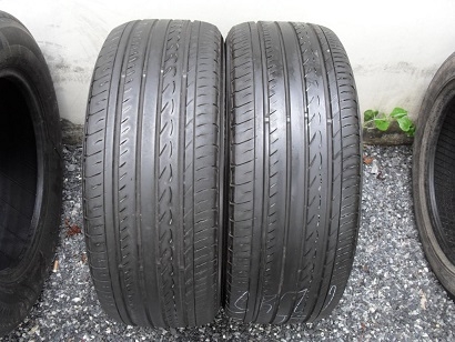 ขายยาง YOKOHAMA dB decibel ปี2413(1คู่) 215-55-16 ราคา 2,500 ขายยาง YOKOHAMA dB decibel ปี2413(1คู่) 215-55-16 ราคา 2,500