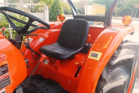 ขายรถไถ Kubota L 4708 (4WD) พร้อมดันหน้าและผานพรวนHUI เครื่องแน่นๆ ขายรถไถ Kubota L 4708 (4WD) พร้อมดันหน้าและผานพรวนHUI เครื่องแน่นๆ