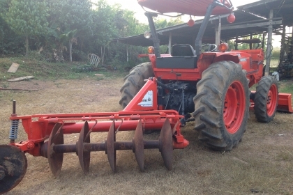 ขายคูโบต้า M5000 พร้อมใช้งาน อุปกรณ์มี ดันหน้า ผาน6 เอกสาาพร้อมโอน ราคาต่อรองได้นิดหน่อย ขายคูโบต้า M5000 พร้อมใช้งาน อุปกรณ์มี ดันหน้า ผาน6 เอกสาาพร้อมโอน ราคาต่อรองได้นิดหน่อย