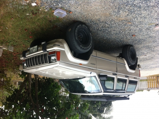 ขายรถJEEP cherokee