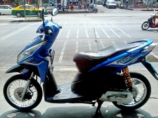 ขายClick i 110 หัวฉีด ปี53 รถบ้านสภาพดีมาก