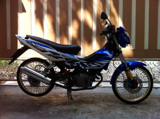 ขออนุญาติขาย Honda Sonic 125cc. แต่งสวยมาก โอนให้ฟรีครับ