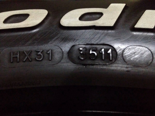 ขายยาง BF All 265/70/16ปี11 ดอกเพียบทุกเส้น