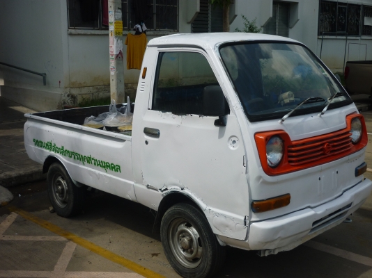 ขายครับ DAIHATSU S40+S200P เครื่องหัวฉีด 550 CC.+700CC