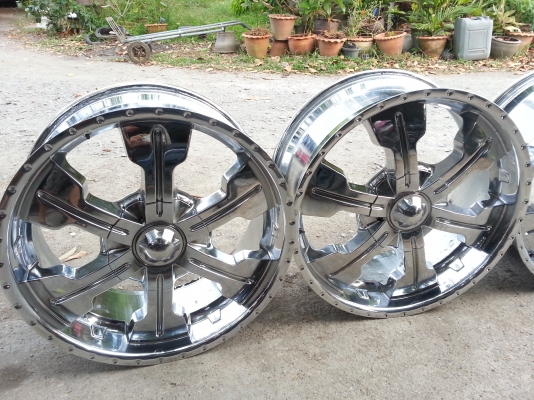 ขอบ22  ถูกๆๆ ใส่กระบะ6รู