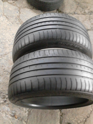 265/35R18 acceiera PHI ปี 2013  มี 2 เส้น  TEL.081-427-3941