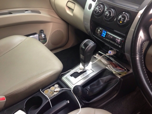 ขานรถบ้าน Mitsubishi pajero sport 3.2 TDI ปี2011 ตัวท็อป  745,000