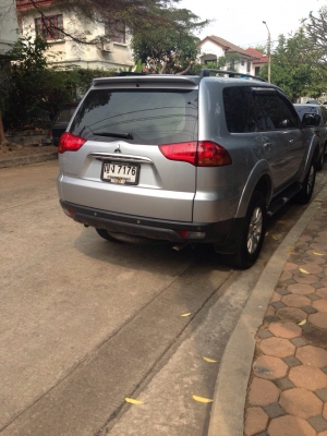 ขานรถบ้าน Mitsubishi pajero sport 3.2 TDI ปี2011 ตัวท็อป  745,000